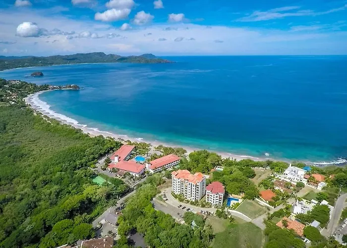 Сasa de vacaciones Fifth-floor With Breathtaking Ocean Views, Stylish Interior & Prime Location Near Flamingo Playa Flamingo